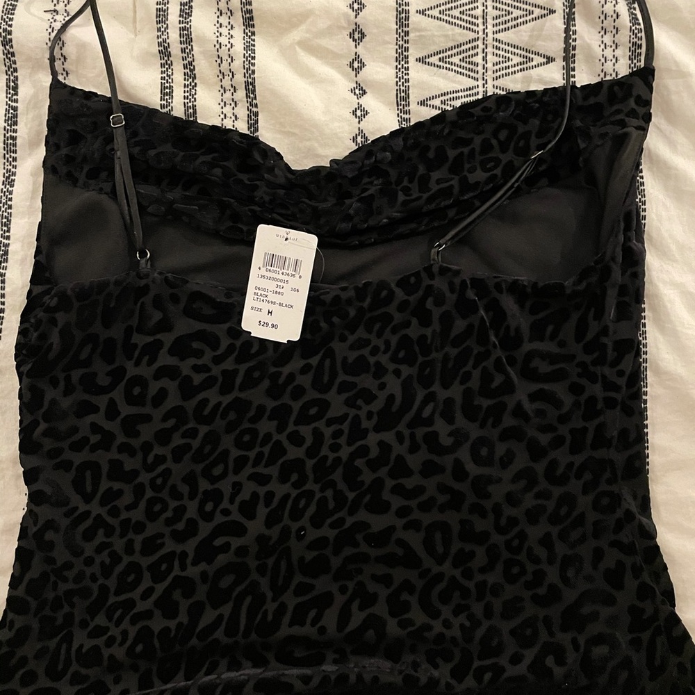 black leopard tank